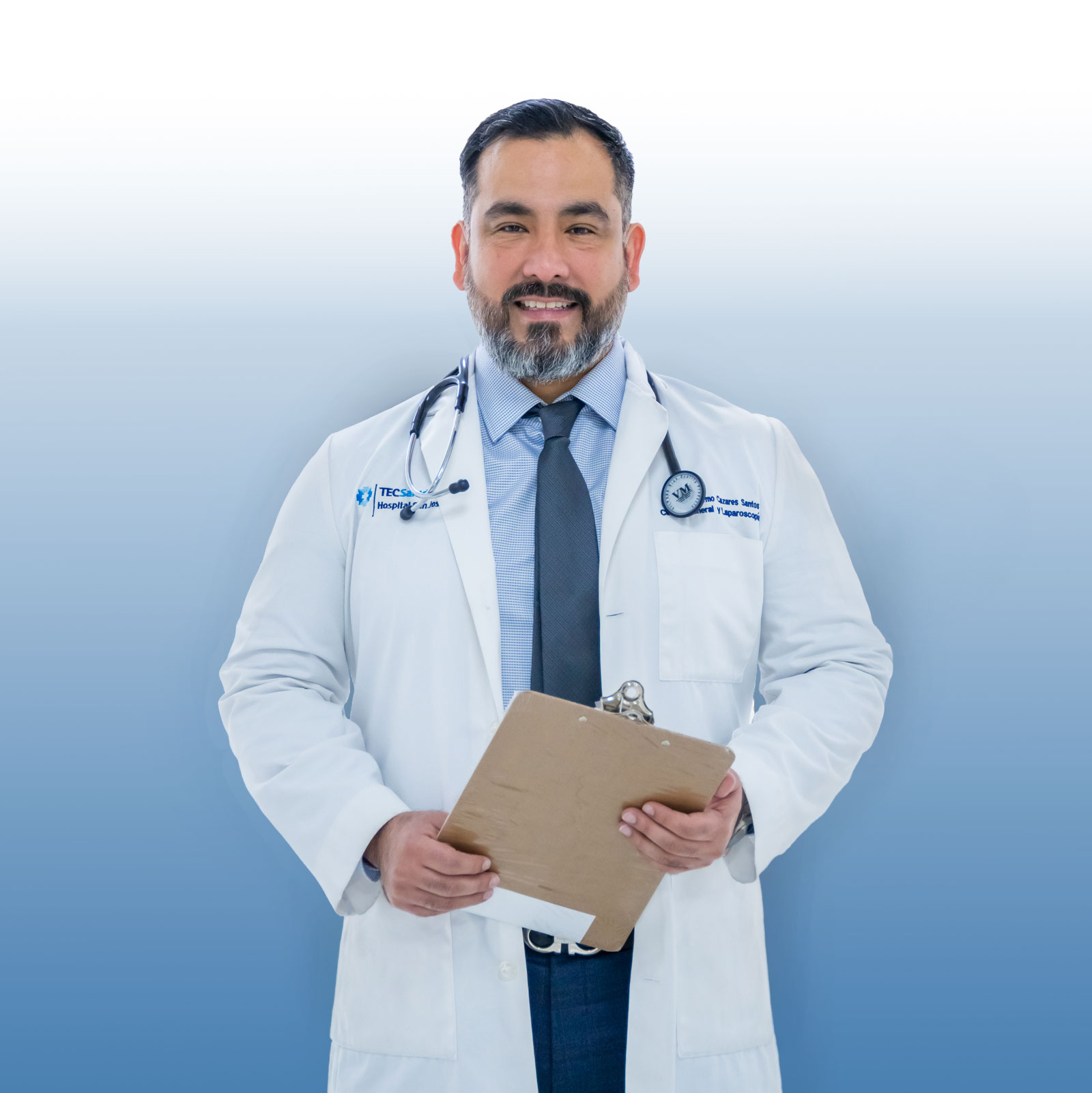 Dr. Luis Cázares